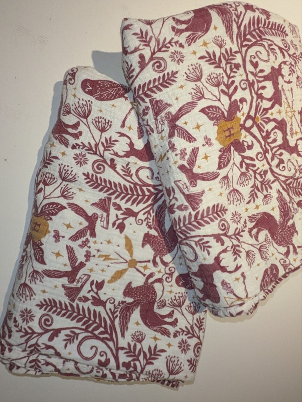 2 Pottery Barn Kids Burgundy and Gold Hogwarts Organic Cotton Baby Swaddles